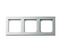 Basalte Frame 3-gang brushed aluminium - 1