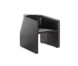 Изображение продукта TECNO Plau кресло с подлокотниками