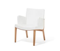 Изображение продукта TON Moritz lounge кресло с подлокотниками