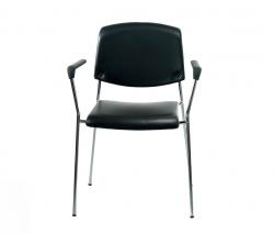 Изображение продукта Magnus Olesen Pause кресло с подлокотниками
