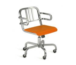Изображение продукта emeco Nine-0 офисное кресло с подлокотниками