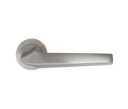 GROËL Three Door handle - 1