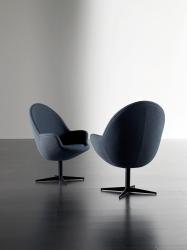 Изображение продукта Meridiani Jill кресло с подлокотниками