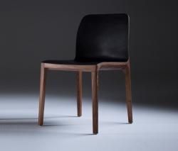 Изображение продукта Artisan Invito кресло