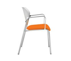 Изображение продукта Dauphin Previo Four-legged стул с подлокотниками 080