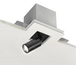 Buzzi & Buzzi Taurus 1 - 3