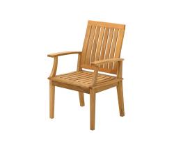 Изображение продукта Gloster Furniture Ventura обеденный стул с подлокотниками