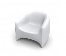 Изображение продукта Vondom Blow кресло с подлокотниками