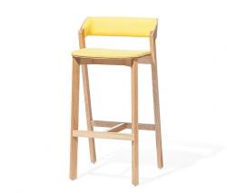 Изображение продукта TON Merano барный стул с обивкой