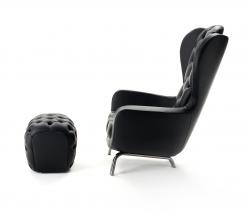 Изображение продукта Opinion Ciatti Guelfo wingback и пуфом