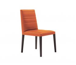 Изображение продукта Poltrona Frau Louise кресло