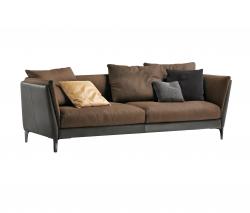 Изображение продукта Poltrona Frau Bretagne