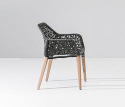 Изображение продукта Kettal Maia dining кресло с подлокотниками