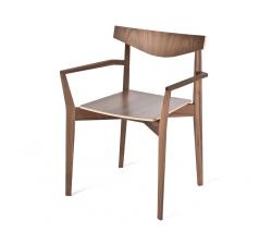 Изображение продукта Case Furniture Bridge кресло с подлокотниками