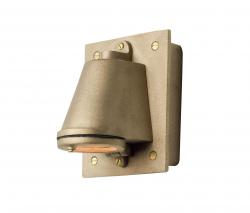 Изображение продукта Davey Lighting Limited 0750 Mast Light with Cast Transformer Box