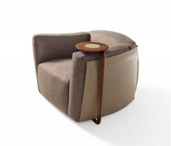 Изображение продукта Giorgetti My кресло с подлокотниками