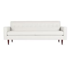 Изображение продукта Design Within Reach Bantam 86” диван с обивкой из ткани