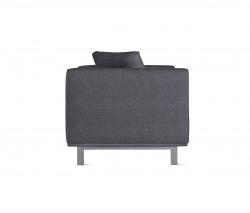 Design Within Reach Bilsby Two-Seater диван с обивкой из ткани - 3