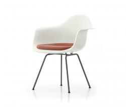 Изображение продукта Vitra Eames Plastic кресло с подлокотниками DAX