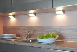 Изображение продукта Hera DK 3 halogen Halogen Under-Cabinet Luminaire with Curved Glass Shade