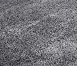 Miinu Revolution V stormy weather - 1