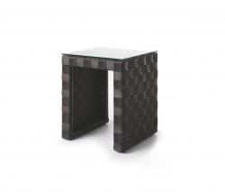 Изображение продукта Kenneth Cobonpue Link End стол