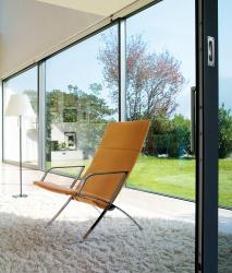 Изображение продукта Enrico Pellizzoni Mood легкое кресло с высокой спинкой